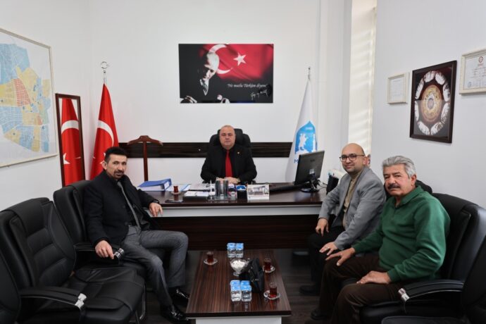 Gümüşhacıköy Akpınar Köyü Muhtarı Belediyemize Ziyarette Bulundu