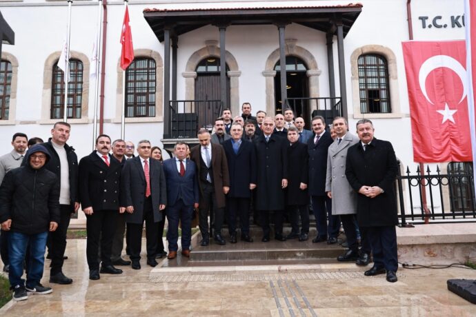 Belediye Başkanımız, Merzifon İlçe Halk Kütüphanesi’nin Açılışına Katıldı
