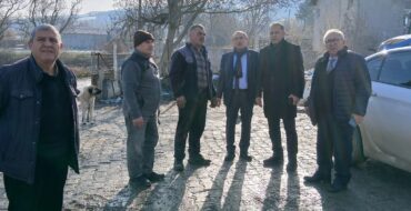 Başkan Yardımcımız ve İtfaiye Müdürümüz, Evi Yanan Aileye Ziyarette Bulundu