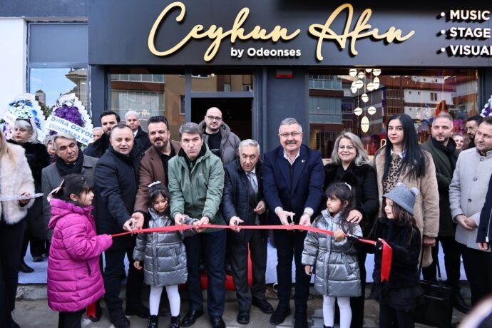 Başkanımız, Ceyhun Akın Müzik İşletmesinin Açılışına Katıldı