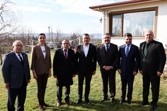 Belediye Başkanımız, CHP Genel Başkanını Evinde Ağırladı