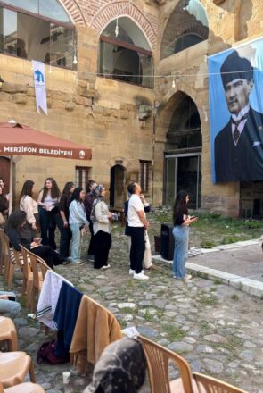 Psikoloji Uzmanı, Uluslararası Koç ve Yazar Şehval Görmez’i Taşhan’da Ağırladık