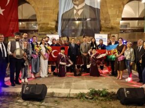 Azerbaycan Kültür Merkezi Sanat Topluluğu’nu Taşhan’da Ağırladık