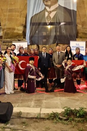 Azerbaycan Kültür Merkezi Sanat Topluluğu’nu Taşhan’da Ağırladık