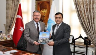 Azerbaycan Kültür Merkezi Başkanını Belediyemizde Ağırladık